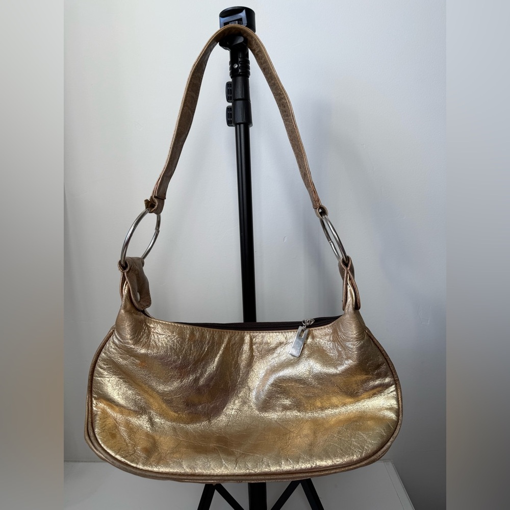 Vintage Dolce Vivre bag made in mexico Gold Metallic Shoulder Bag.